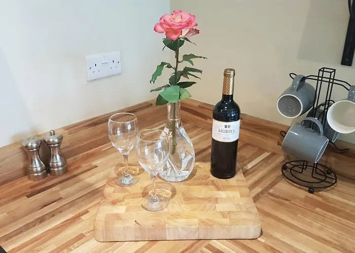 Little House * 브리스틀