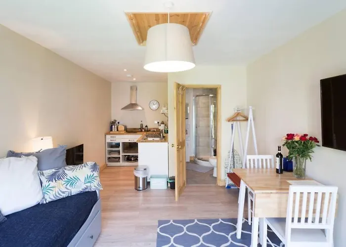 Little House Bristol